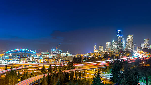 istock The light of downtown Seattle at night 636746252
