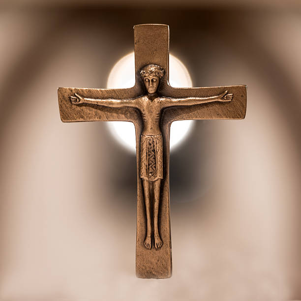 istock Old christian altar cross 636805648