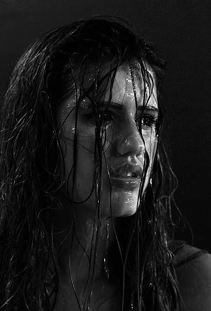 istock Pretty girl with wet face 636822242