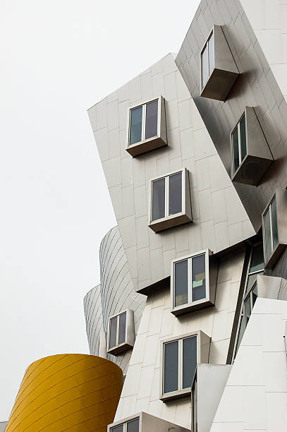 MIT Stata Center Boston, Massachusetts, USA - June 25, 2006: The Frank Gehry-designed Ray and Maria Stata Center building of Massachusetts Institute of Technology. frank gehry building stock pictures, royalty-free photos & images