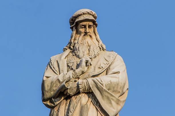 Statue of Leonardo da Vinci in MIlan