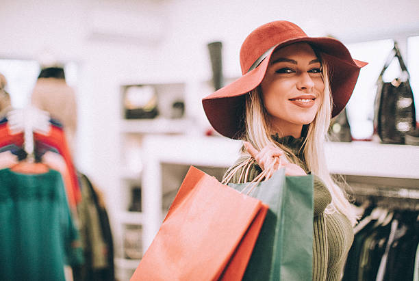 istock Winter shopping season 636868854
