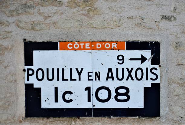 istock Old French road sign 636869268