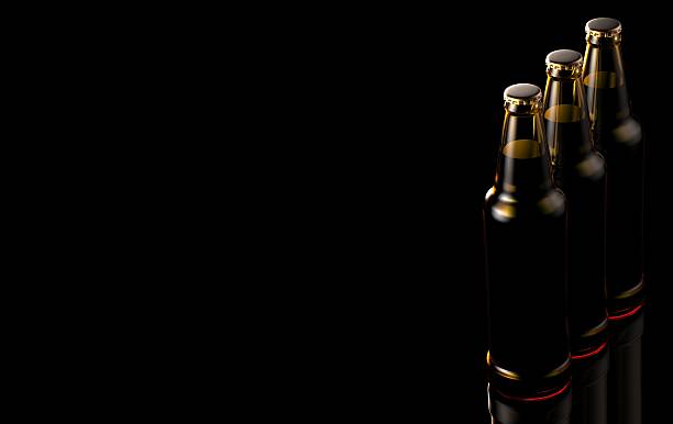 ilustraciones, imágenes clip art, dibujos animados e iconos de stock de botellas de cerveza sobre fondo negro. ilustración 3d. - shallow dof illustrations