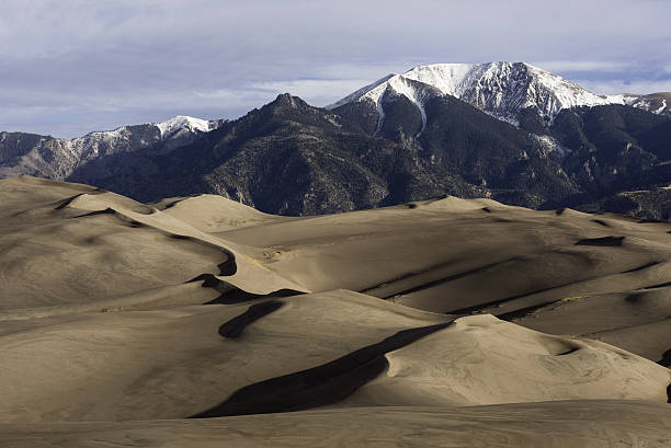 istock Great Sand Dunes National Park 636906114