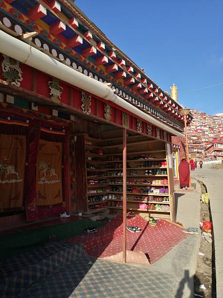 istock Se Da Buddhist Monastery and School in Sichuan Province, China. 636929644
