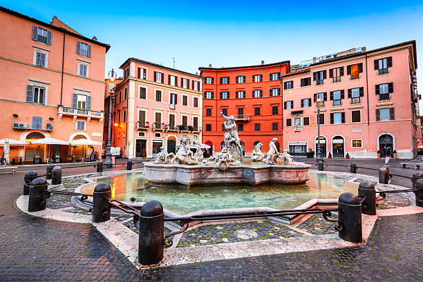 пьяцца навона в риме, италия  - piazza navona ancient old architecture стоковые фото и изображения