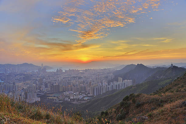 istock Fei ngo shan view of hk 2016 636958532