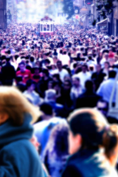 istock people on busy street 636966276