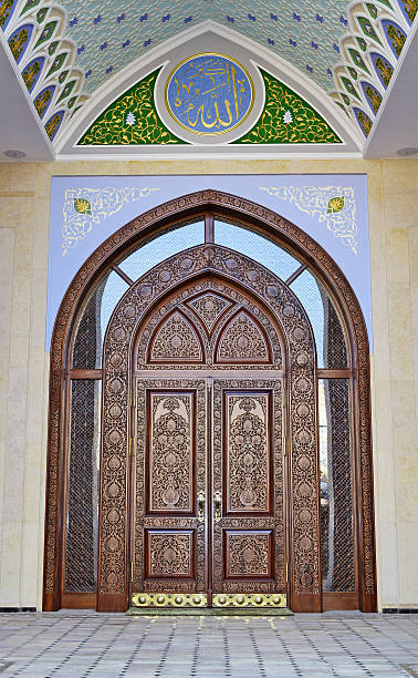 istock Doors carved wood with inscription Allah. 636977420