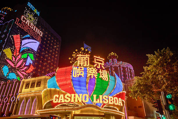 casino de macao lisbonne - grand lisboa casino photos et images de collection