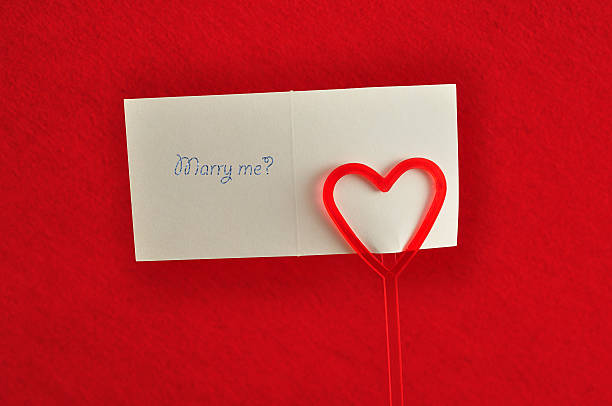 istock Valentines day. A note holder with a red heart 637027420