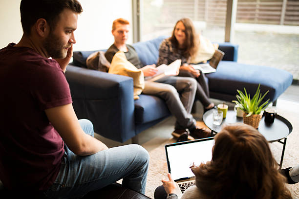 istock Living with a roommates 637043850
