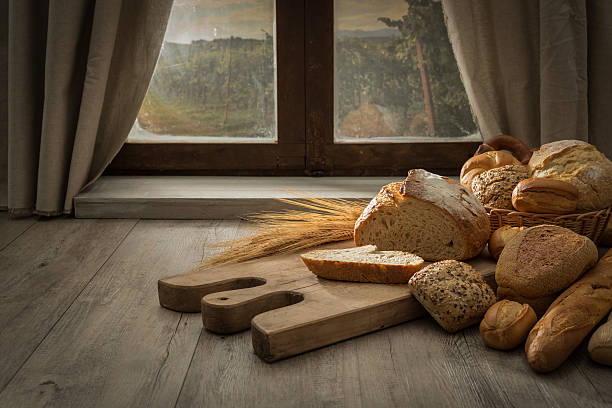 istock Morning in the countryside 637059180