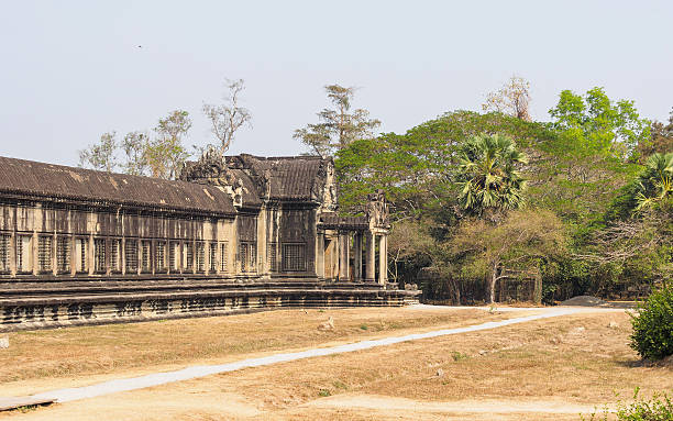 ангкор-ват, камбоджа. - destrination стоковые фото и изображения