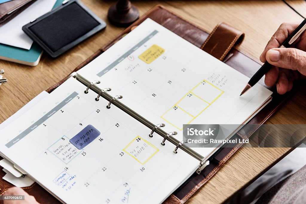 Conceito de calendário da agenda de planejamento de adultos sênior - Foto de stock de Agenda pessoal royalty-free