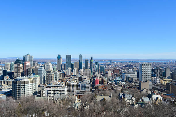 istock Montreal Skyline in winter 637096770