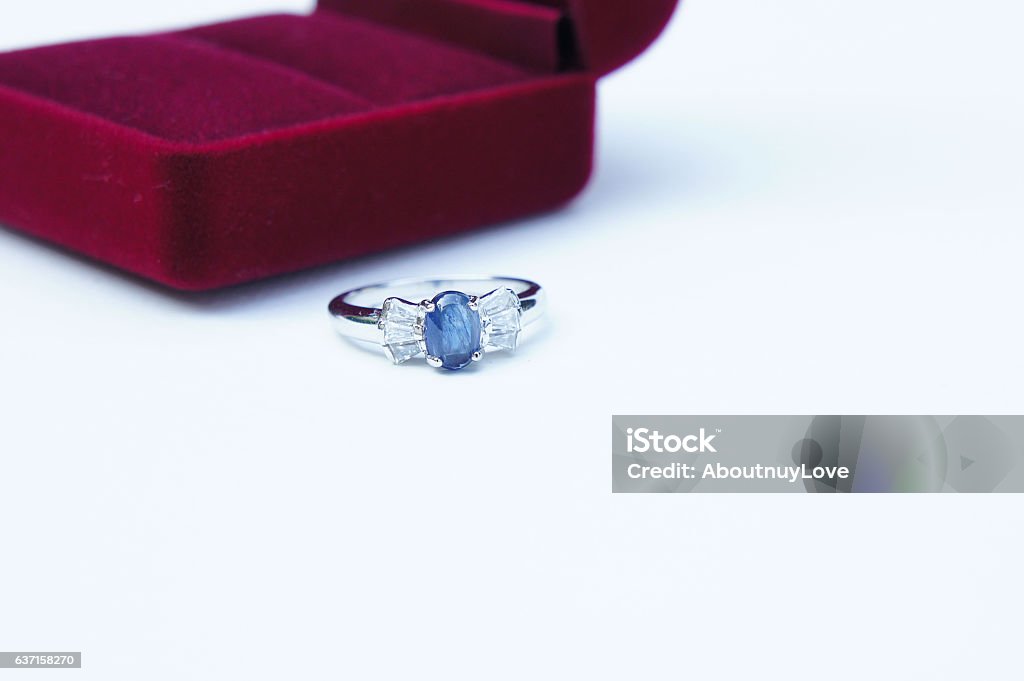 Ringe Schmuck ist beliebt Ein Symbol der Liebe - Lizenzfrei Accessoires Stock-Foto