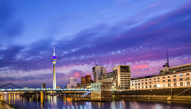 istock Skyline Dusseldorf with the radio tower 637160814