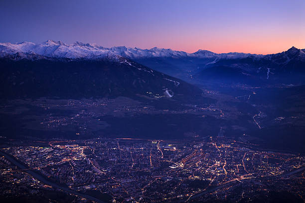 noc miasto  - mountain landscape rock european alps zdjęcia i obrazy z banku zdjęć