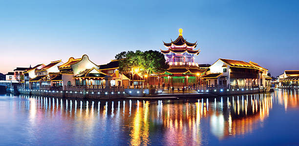 Suzhou Garden at Sunset Suzhou is the representative of China Southern landscape architecture. 2,500 years the history of Chinese ancient town. water town zhouzhuang china stock pictures, royalty-free photos & images