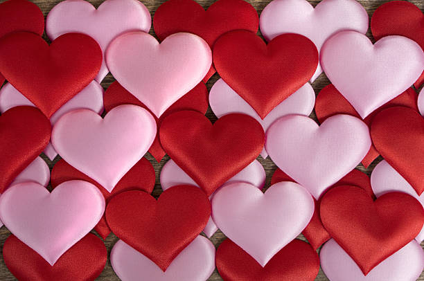 istock Heart pattern, A lot of hearts. many hearts 637204496