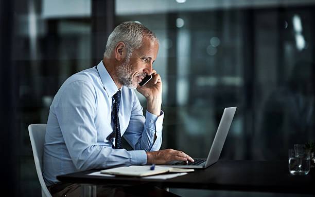 istock Wireless technology keeps him ahead of the deadline 637234296