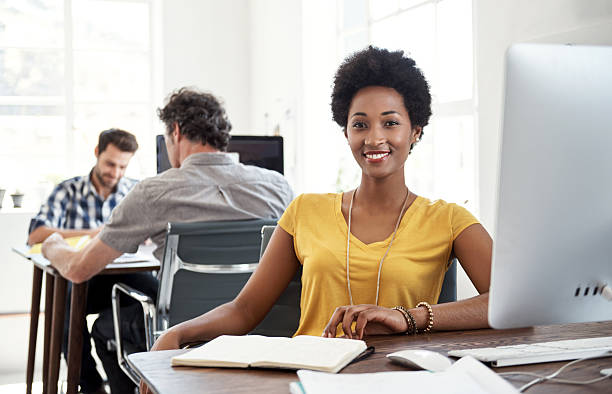 istock Trust me, I'm an expert 637297060