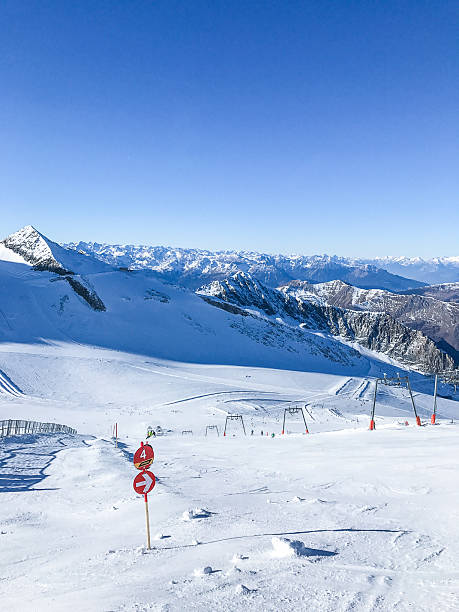 istock snowy mountain peaks on hintertux at zillertal 637319554