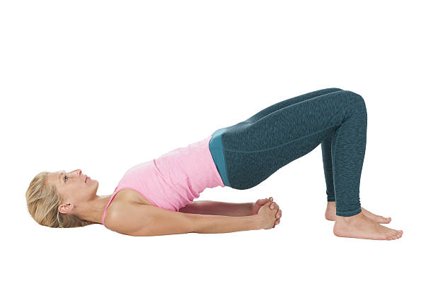 istock Yoga_Sethu Bandhasana_profil 637324140
