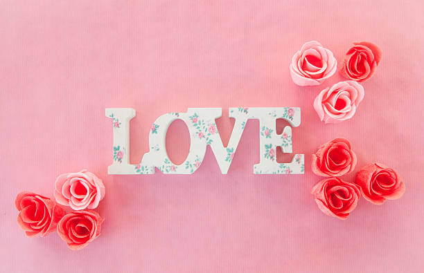 istock Love banner with roses 637356504