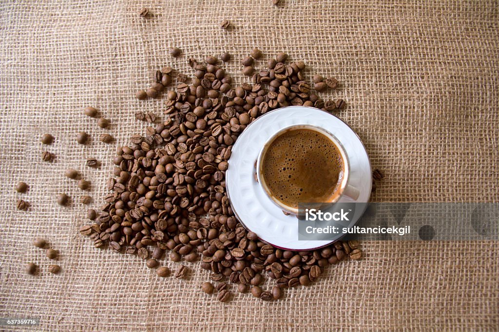 Cup of coffee with coffee beans Coffee - Drink, Breakfast, Cappuccino, Coffee Cup, Cup, dinner, Breakfast Stock Photo