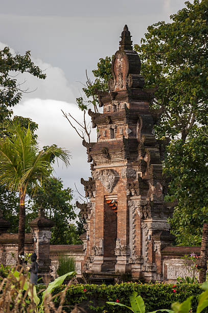 istock Hindu Temple Gate, Sidemen, Bali, Indonesia 637383308