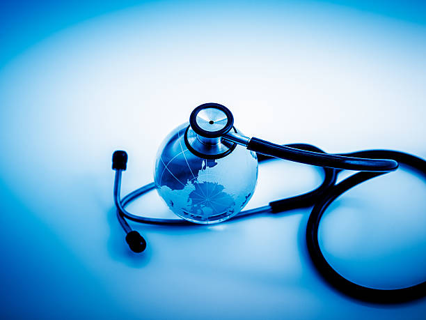 istock Global healthcare 637383656