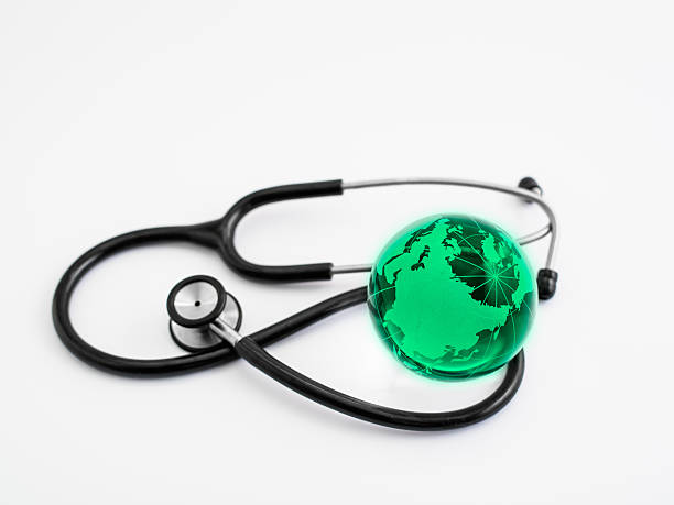 istock Global healthcare 637383798