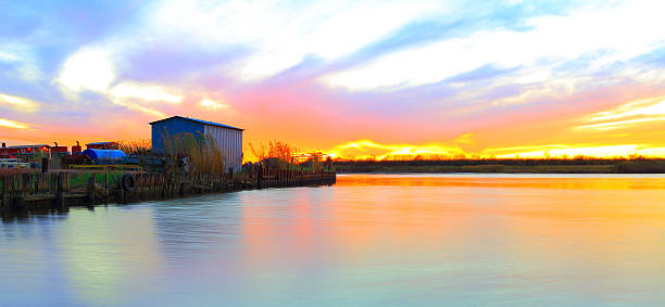 istock Louisiana Bayou Sunset 637385914