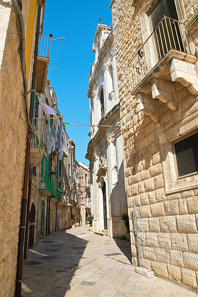 istock Alleyway. Molfetta. Puglia. Italy. 637406980