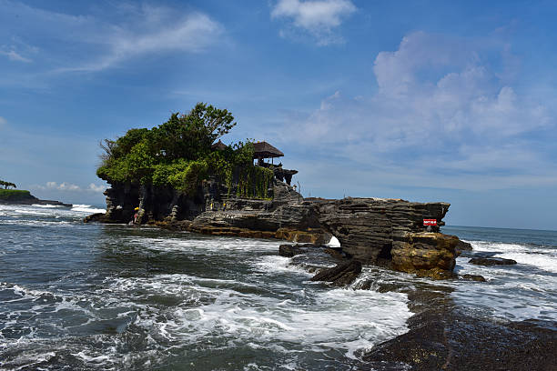 istock Tanah Lot Bali, Indonesia 637496870
