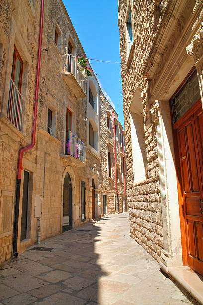istock Alleyway. Molfetta. Puglia. Italy. 637507502