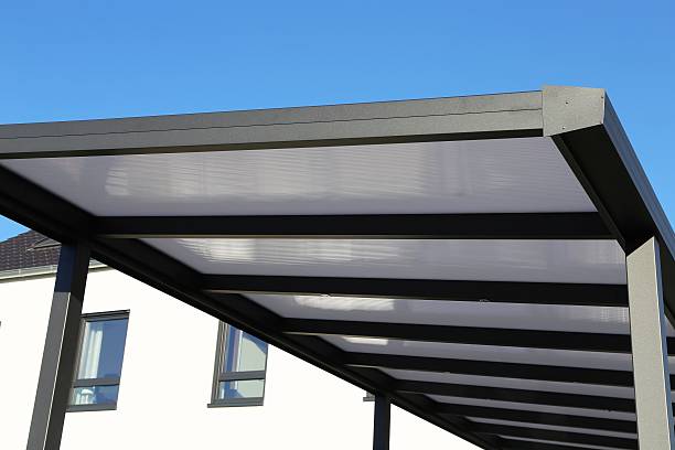 istock Aluminum carport 637519784
