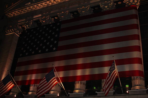 istock American Flag Wall Street 637534196