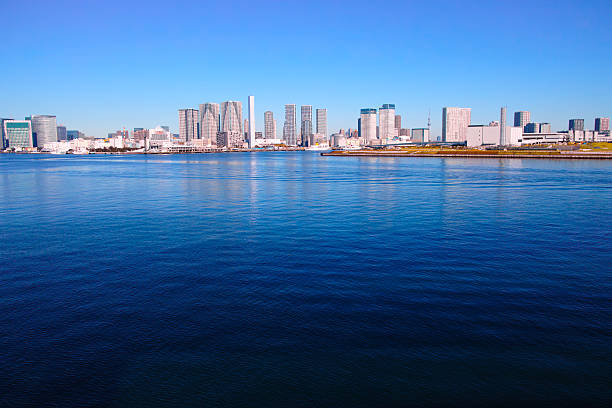 istock Scenery of Tokyo Bay 637535002