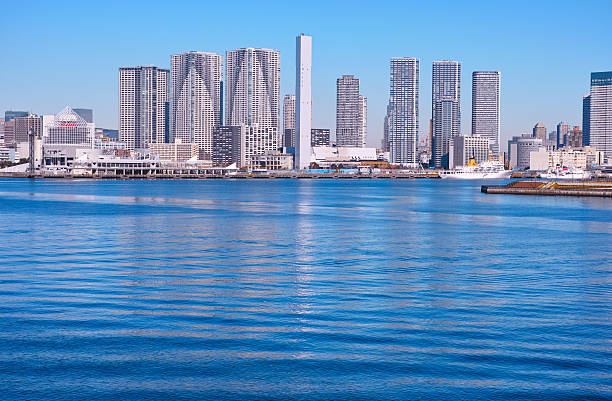 istock Scenery of Tokyo Harbor 637535136
