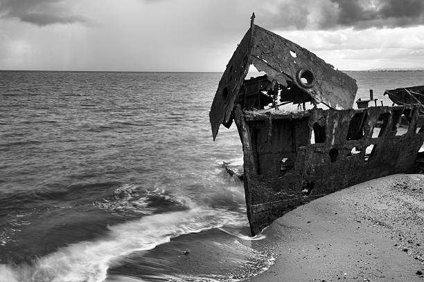 istock Black and white. Shipwrecked HMQS Gayundah 637538530