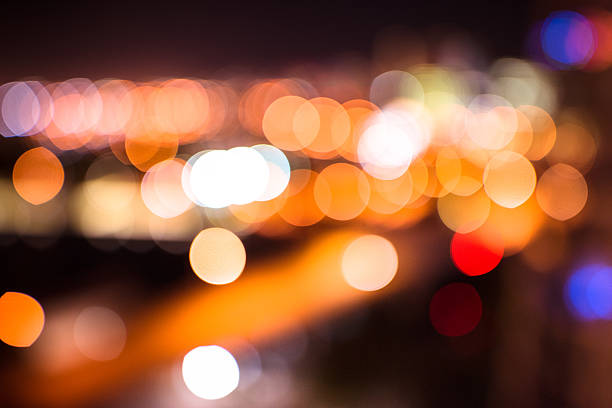 istock Defocus car lights on the traffic 637560418