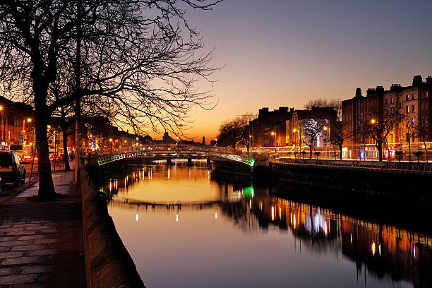 istock Ha'penny Bridge on the river Liffey in Dublin, Ireland 637596984