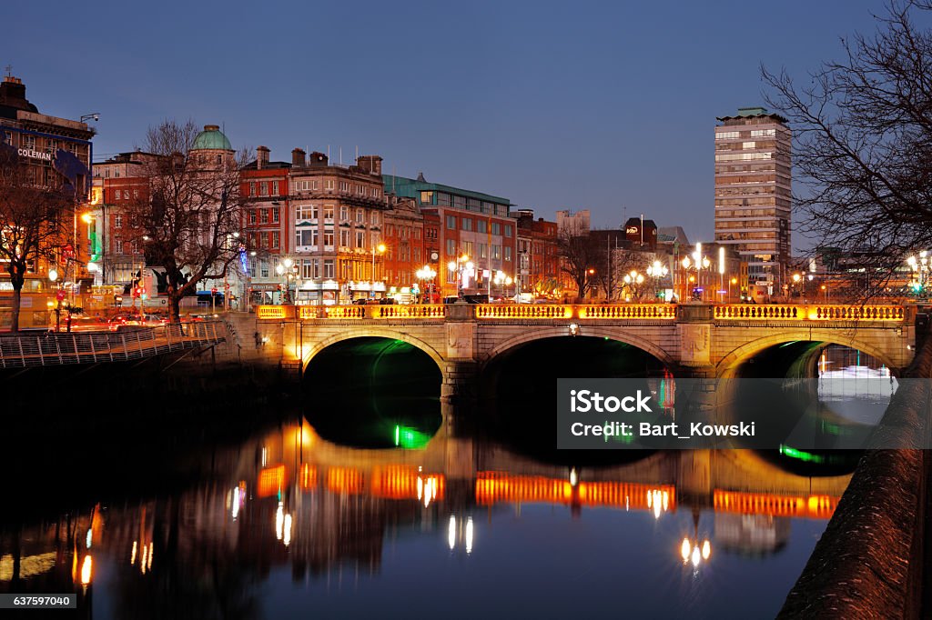 O'Connell Bridge on the river Liffey in Dublin, Ireland Night view of the O'Connell Bridge and the north banks of the river Liffey in Dublin City Centre, it was built between 1791 and 1794 Dublin - Republic of Ireland Stock Photo