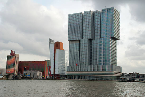 здание де роттердам, нидерланды - koolhaas стоковые фото и изображения