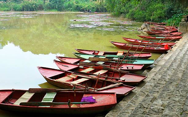 istock Tam Coc In Vietnam 637617374