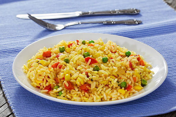 istock Sweet Corn, red bell pepper, green peas delicious  healthy Risot 637646078